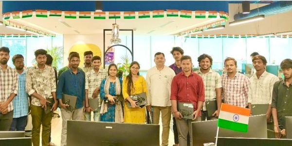 Aqua Security Empowers Nirmaan’s Student Beneficiaries Through Laptop Distribution on Independence Day