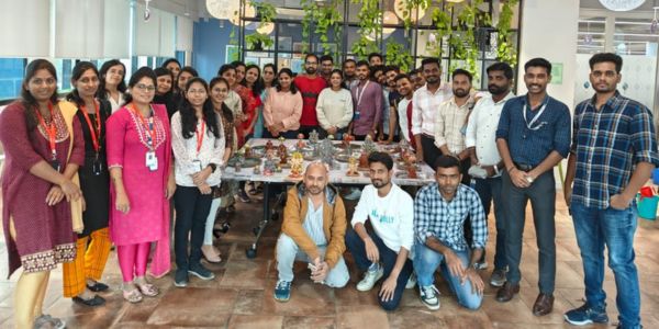 YASH Technologies Volunteers Create 56 Eco-Friendly Ganpati Idols to Promote Sustainability